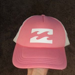 pink wave billabong hat !!